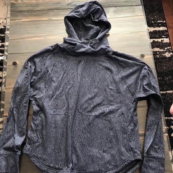 lululemon athletica Tops - Lululemon hoodie 🍋
